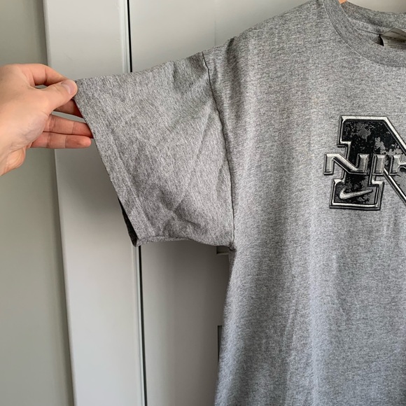 Vintage Nike Shirt - Picture 3 of 5